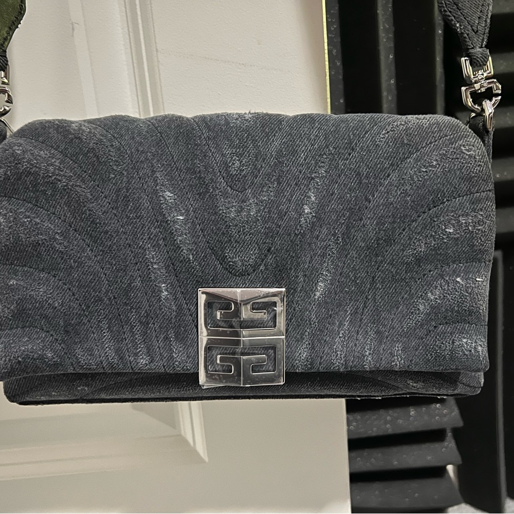 Givenchy 4D bag Givenchy Logo Plaque Denim Quilted Small Shoulder Bag